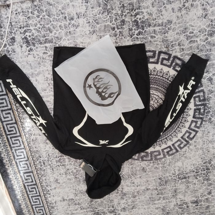 Худи Hellstar 12 k тг новый размер м