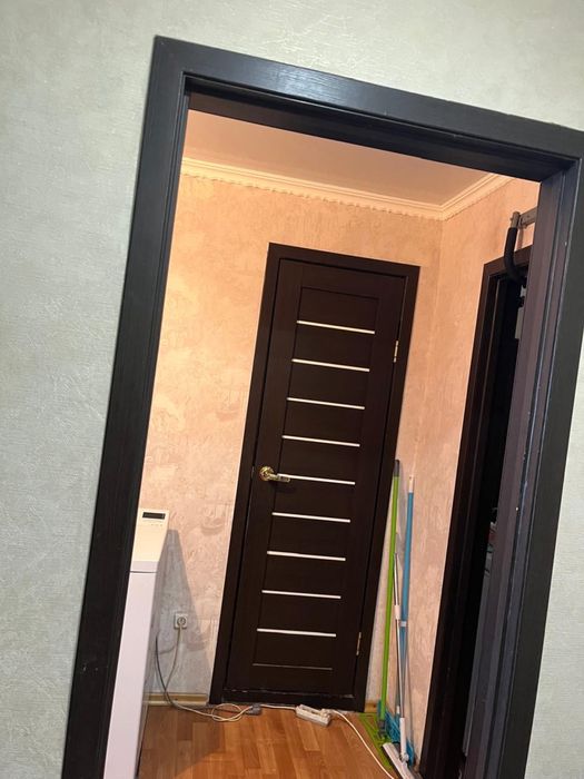 Двери продается срочно