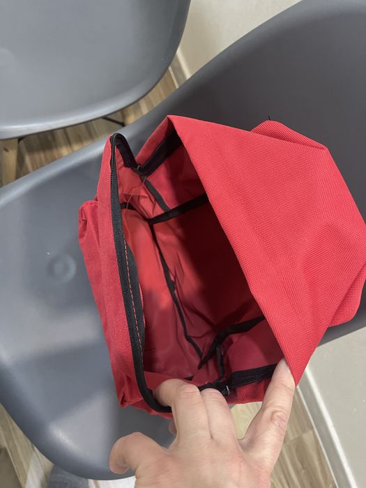 Рюкзак красный, сумка на плечи