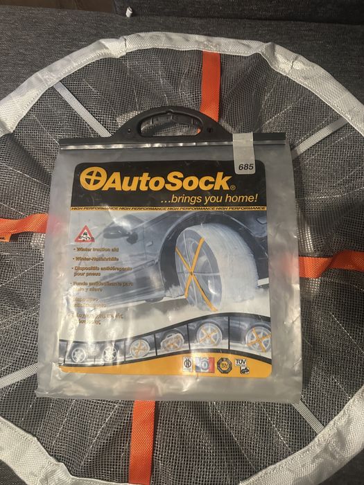 Продавам текстилни вериги за сняг AutoSock