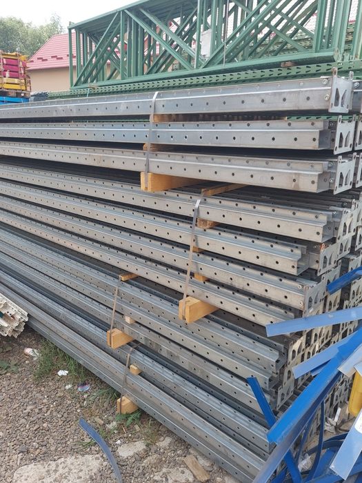 Rafturi metalice profesionale 09860