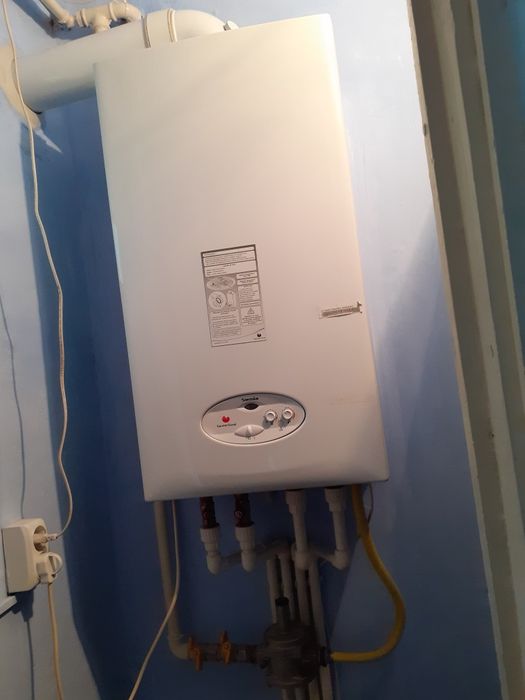 Închiriez apartament nemobilat 2 camere Gavana III — fotografia 3