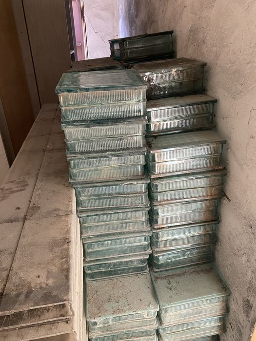 Продам стеклчнные окна