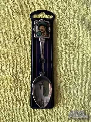 Колекционерска лъжица за 100-ия рожден ден на кралицата майка