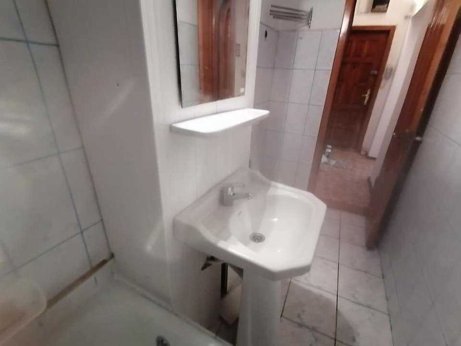 Apartament 2 camere de inchiriat