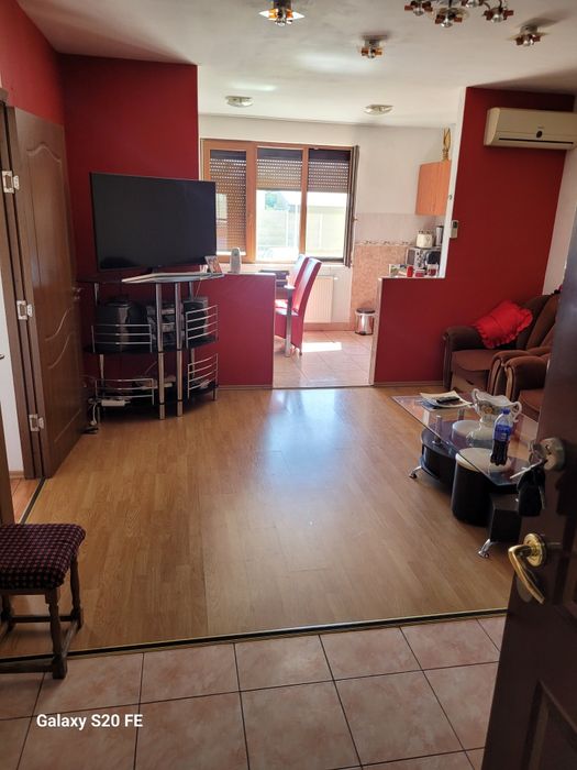 inchiriez apartament 2 camere complet utilat