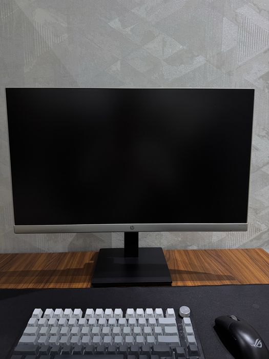 Продаю HP 27mq монитор 2К для дизайна и кино