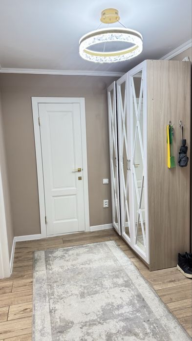 Срочно продам 3 комнатную квартиру