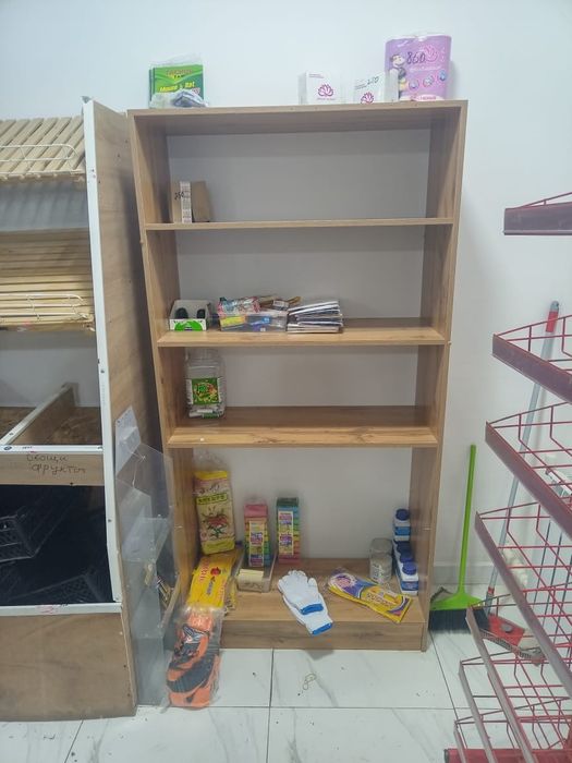 Полки и холодильники