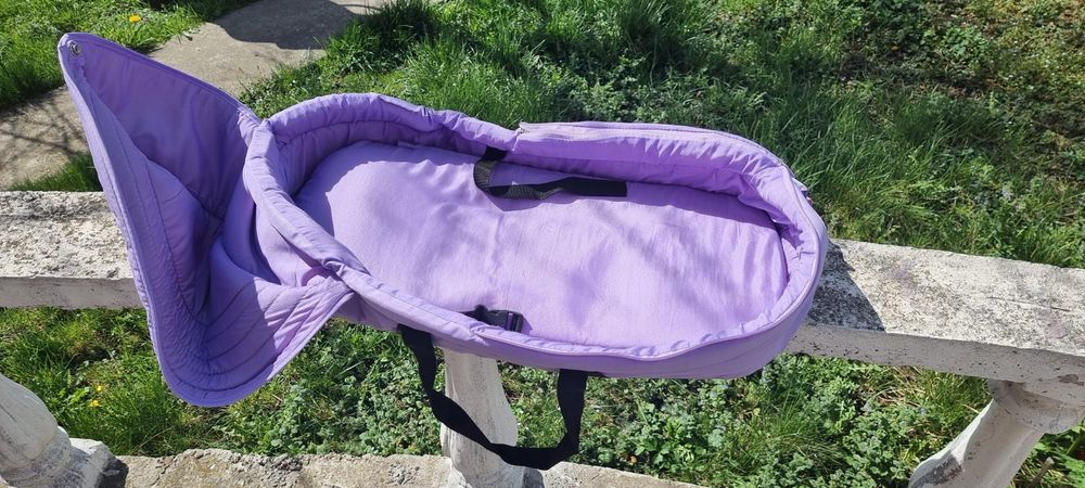 Landou pentru bebelusi