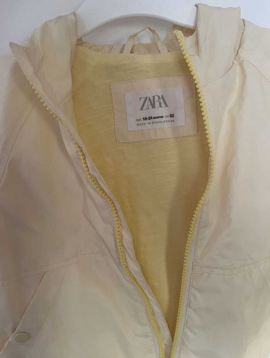 Geaca Zara ploaie marimea 92