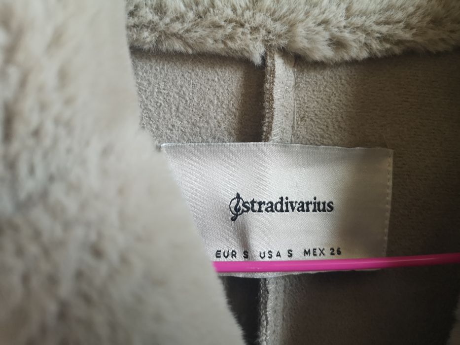 Палто Stradivarius