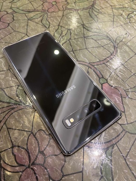Samsung Galaxy S10+ 128гб