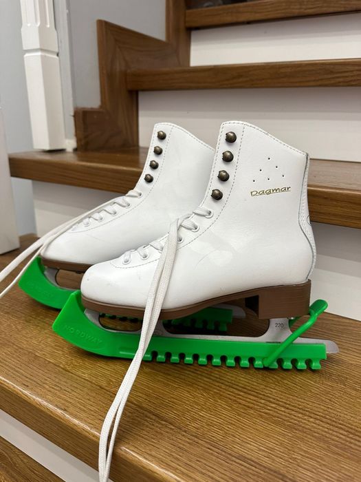 коньки профессиональные