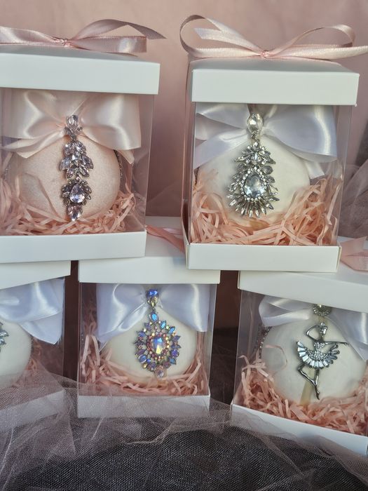 Коледни Подаръци