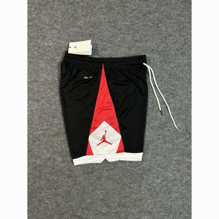 Шорты Jordan новые