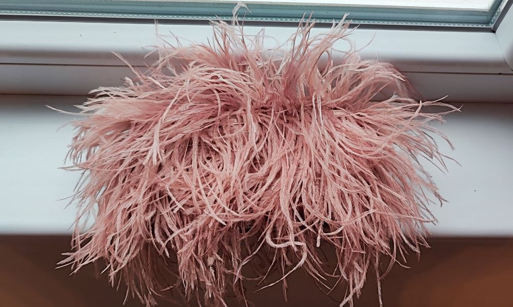 Чанта Barbie розова с истински пера