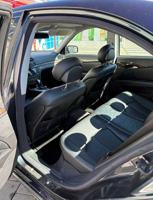 MERCEDES-BENZ E-Class 2004 — imagine 3