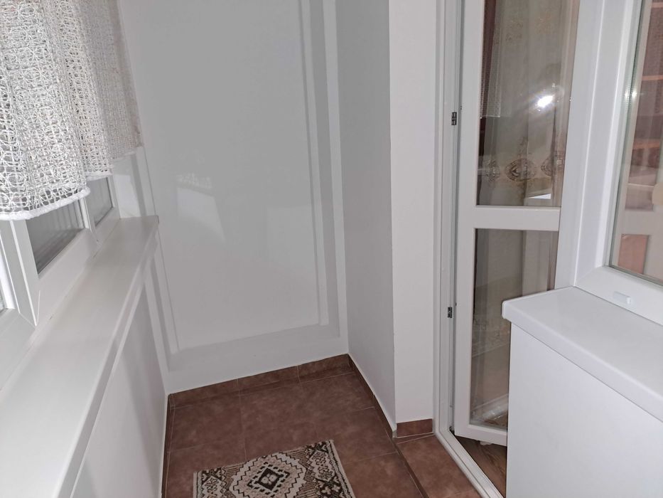 Persoana fizica închiriez apartament 2 camere G.Enescu