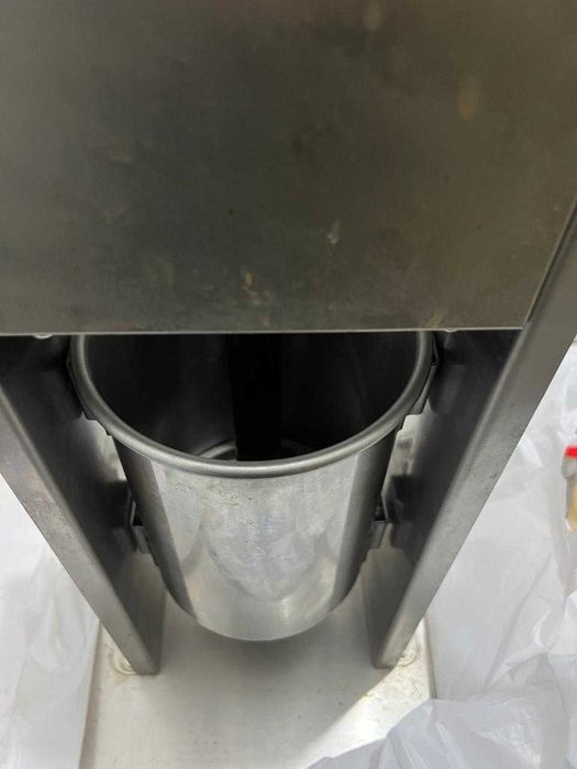 Продам шприц колбасный