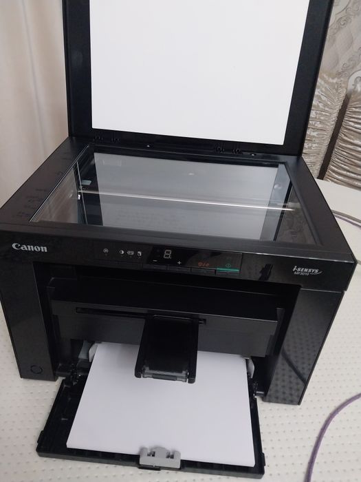Принтер 3в 1. Canon MF 3010