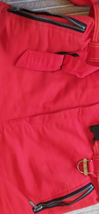 Екип за ски, гащеризон