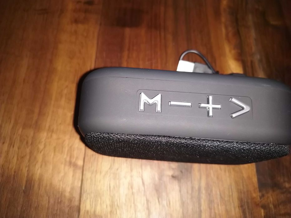 Колонка блутут нова