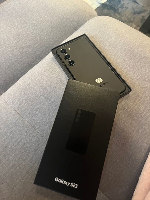 Samsung Galaxy S23 – 128GB – Изключително добро състояние