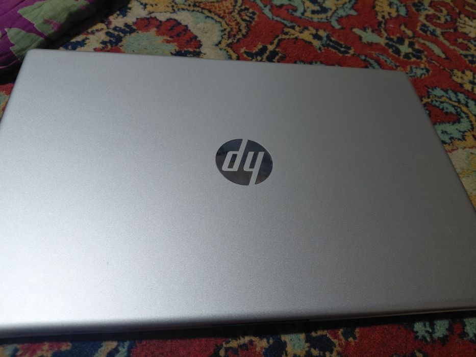 СРОЧНА Продаеца ноутбук HP LAPTOR 7120 б/у 8/256 GB  состояни ИДЕАЛ