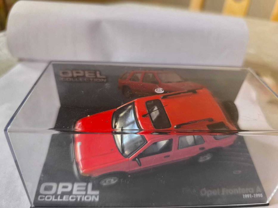 Продам модель Opel Frontera  1/43