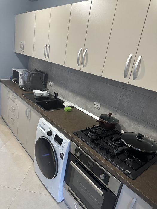 Închiriez apartament 2 camere zona Luica Sud Park City