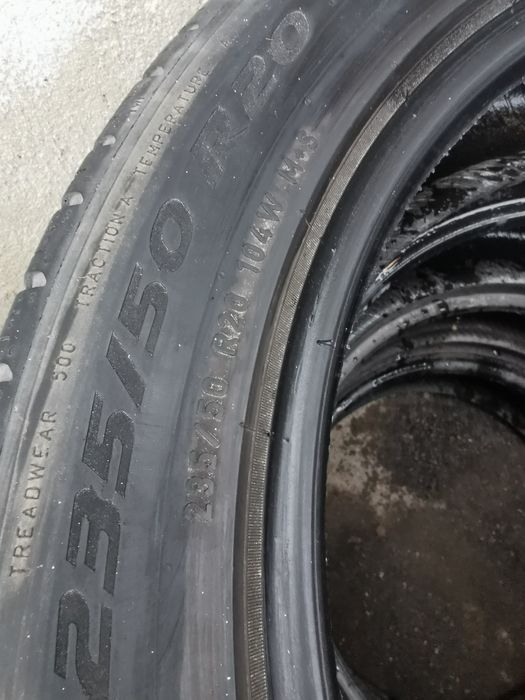 235 50 20 pireli 4бр