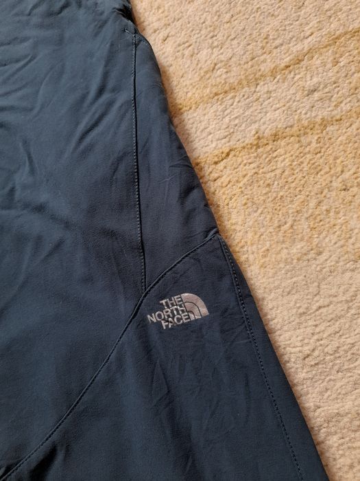 The north face дамски панталон M размер.