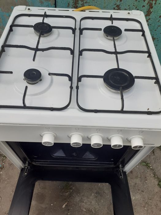 Продам газовую плиту ASG