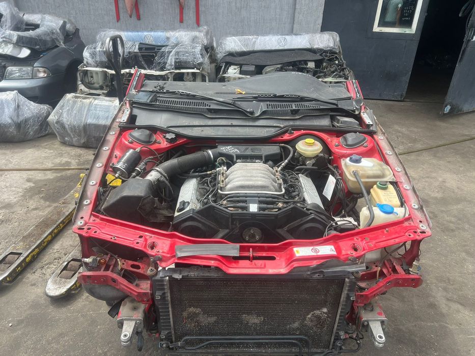 Ауди С4. Мерседес 124.