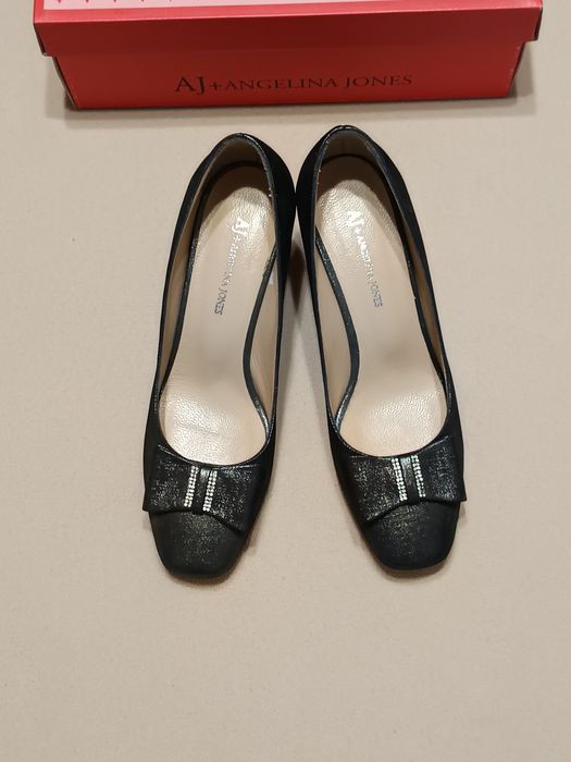 Официални обувки