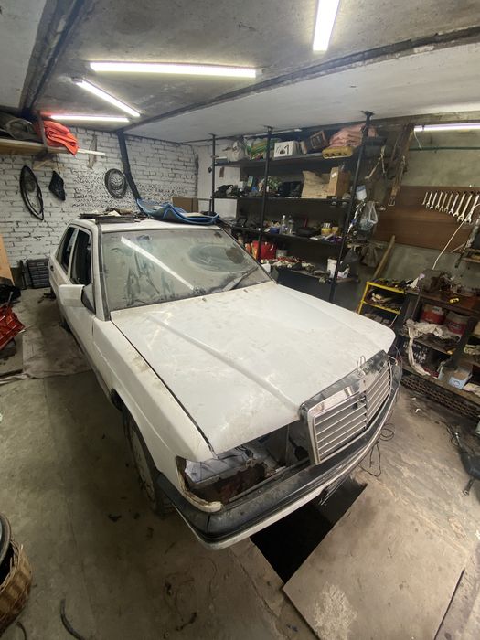 Продам мерседес 190