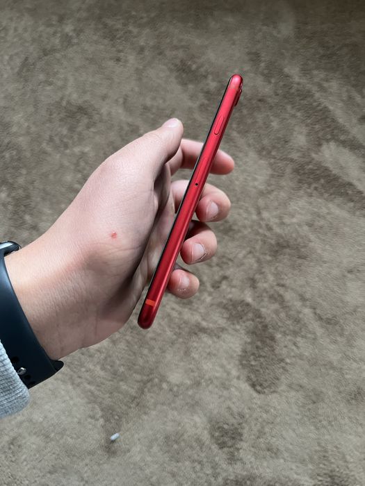 iPhone SE 2020 без забележки