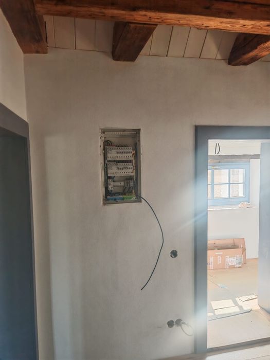 ELectrician  București