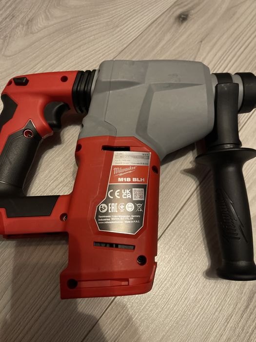 Milwaukee M12BLH