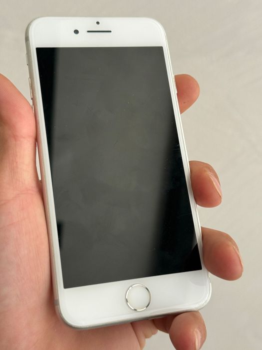 iPhone 7 Impecabil