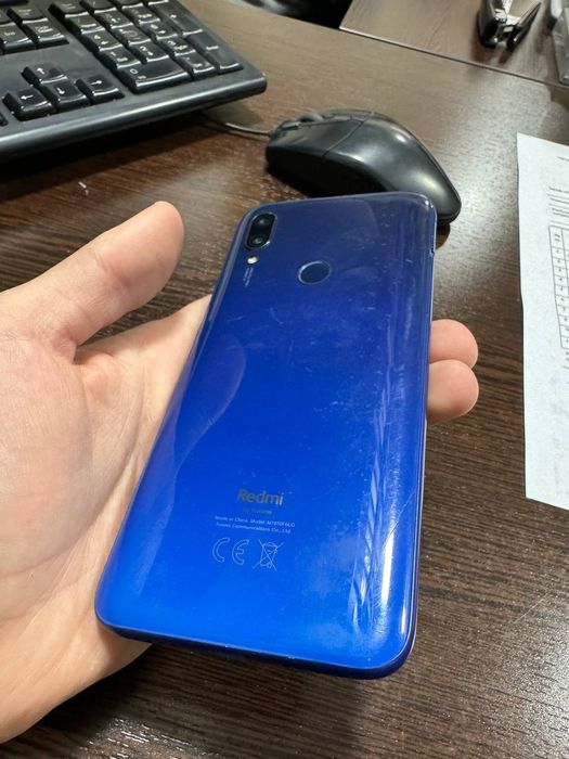 Redmi 7 holati yahshi ishlab turgan tel
