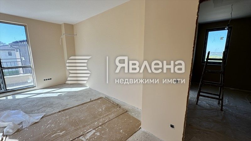 Продава се Къща в с. Приселци, Област Варна - 169 кв.м за 1395 €/кв.м - Снимка #8