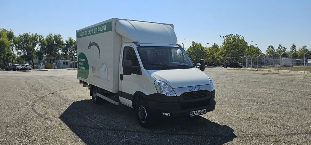 Iveco Daily 50C17 – Detarat de fabrică, An 2013, Trapă spate funcțională