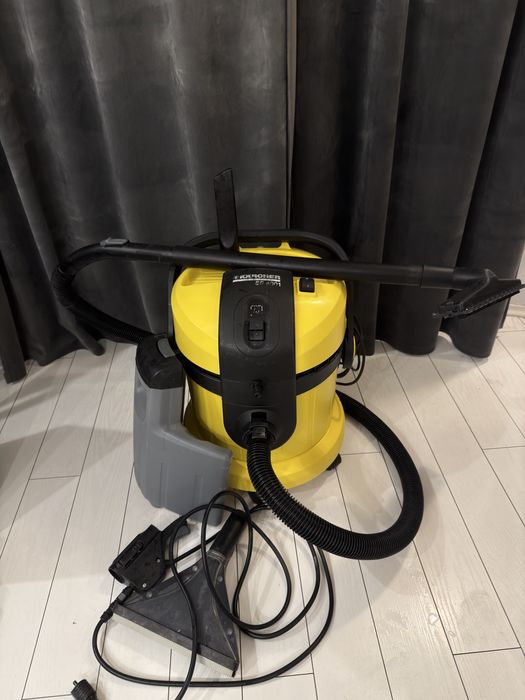 Karcher SE 4001 cu spalare ( ca nou )