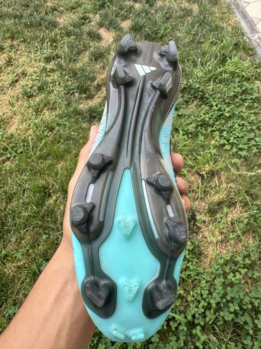 Продаются качественные бутсы F50+ Adidas