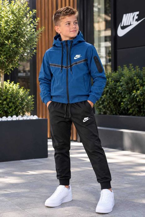 Топ!Детски екипи Nike
