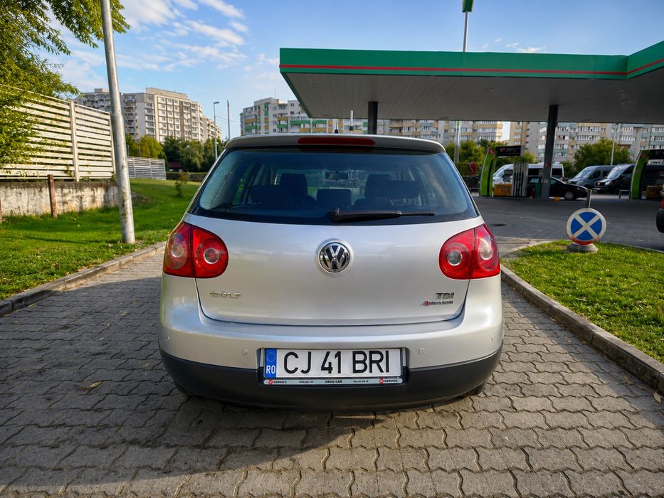 DE VÂNZARE – Volkswagen Golf V 1.9 TDI 4Motion (4x4)