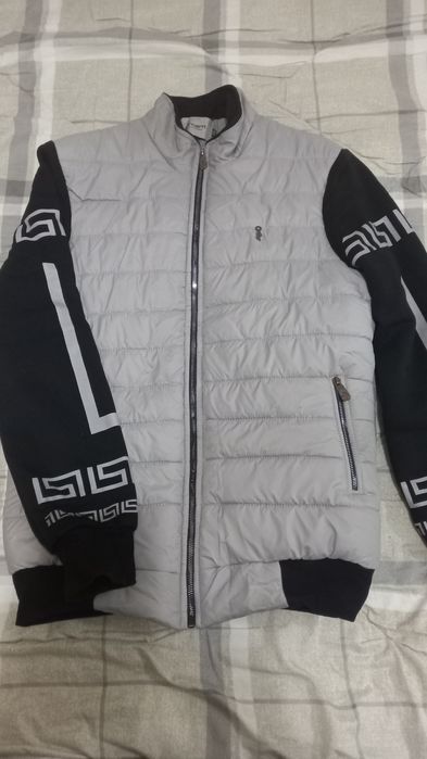 Мужская осенняя куртка.