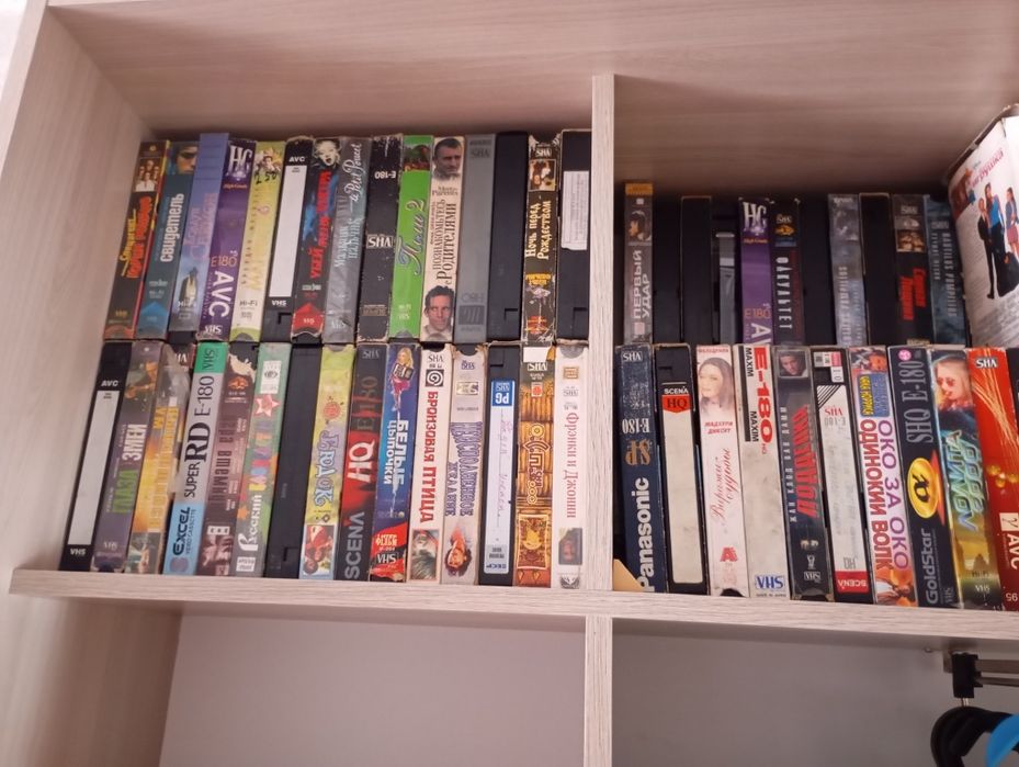 Видео кассеты с записью